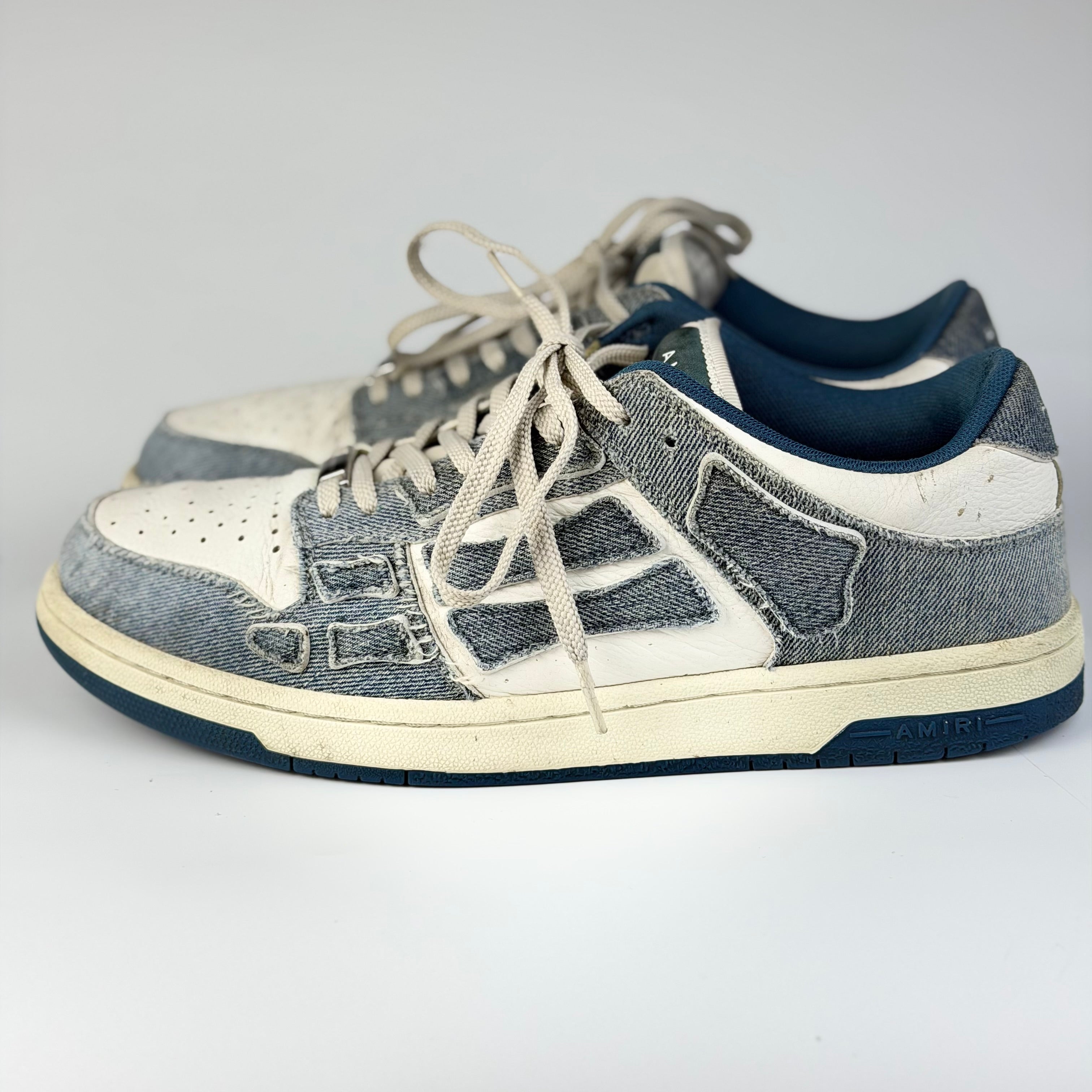 Amiri sneakers denim – detaliu etichetă | VSTEALS