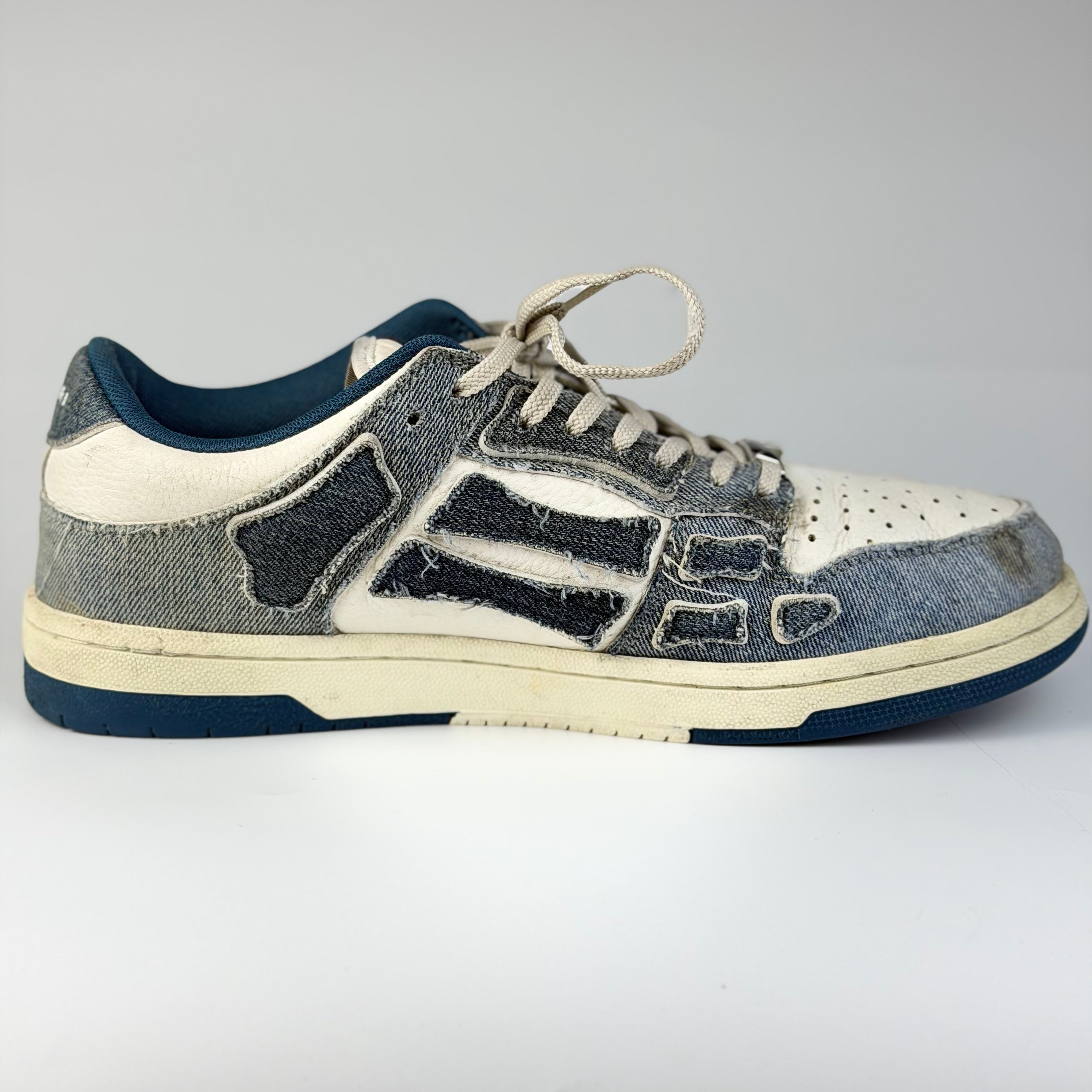 Amiri sneakers denim – detaliu logo | VSTEALS