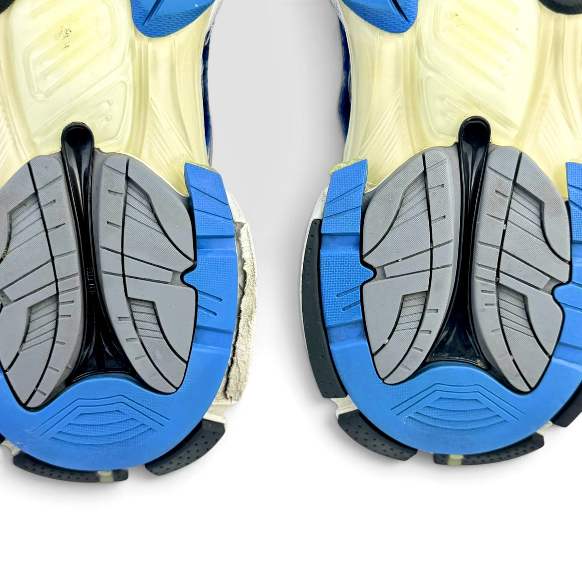Balenciaga Runner Blue/White Sneakers