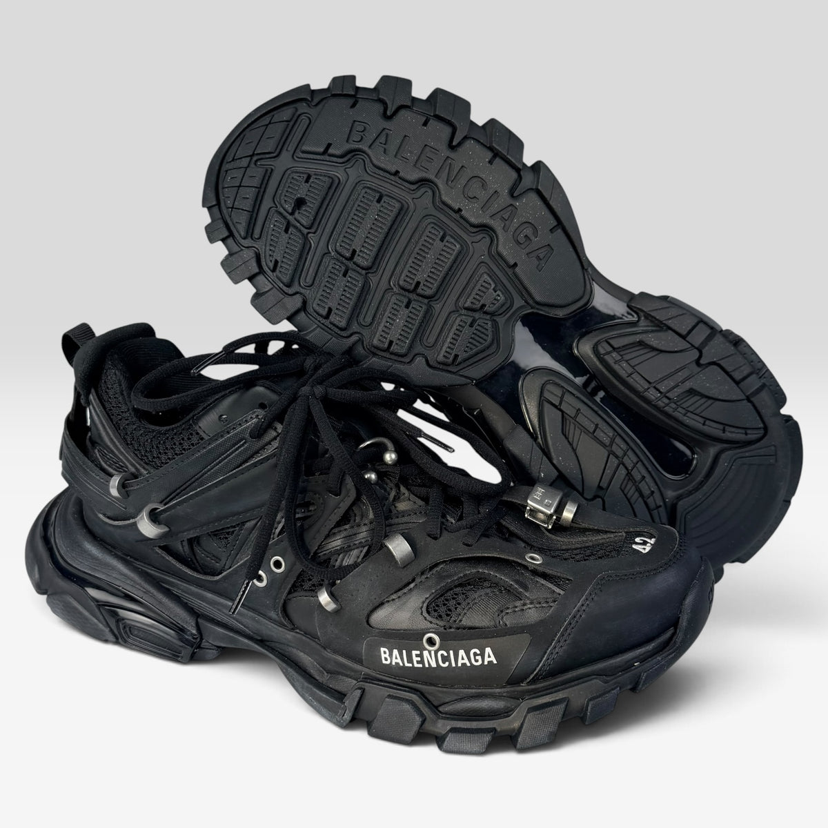 Balenciaga Track Piercing Black