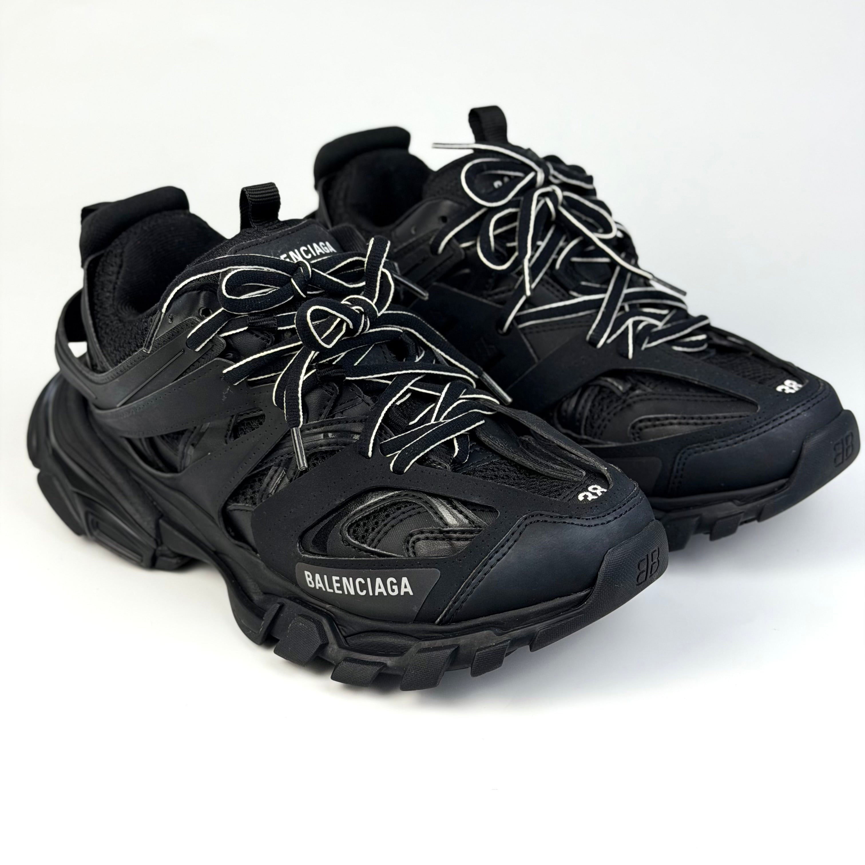 Balenciaga Track Black