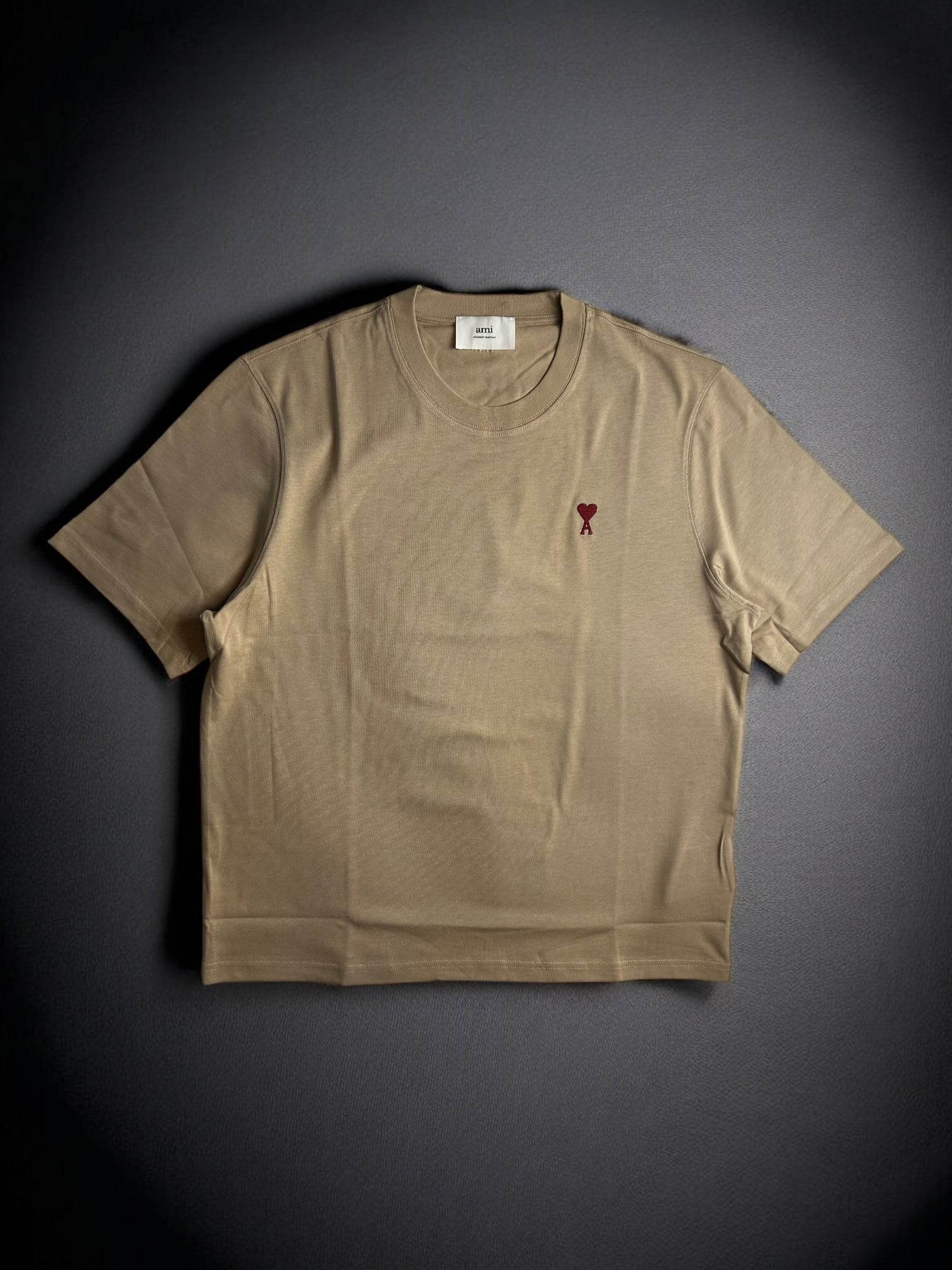 Ami Paris De Coeur Beige T-shirt - V STEALS