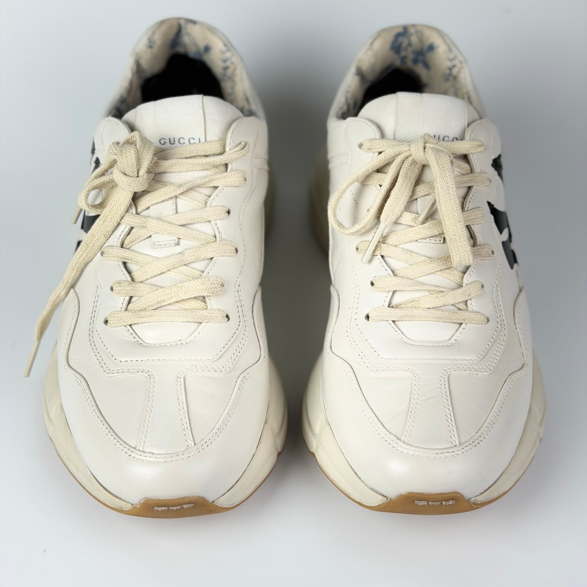 Gucci sneakers – detaliu logo | VSTEALS