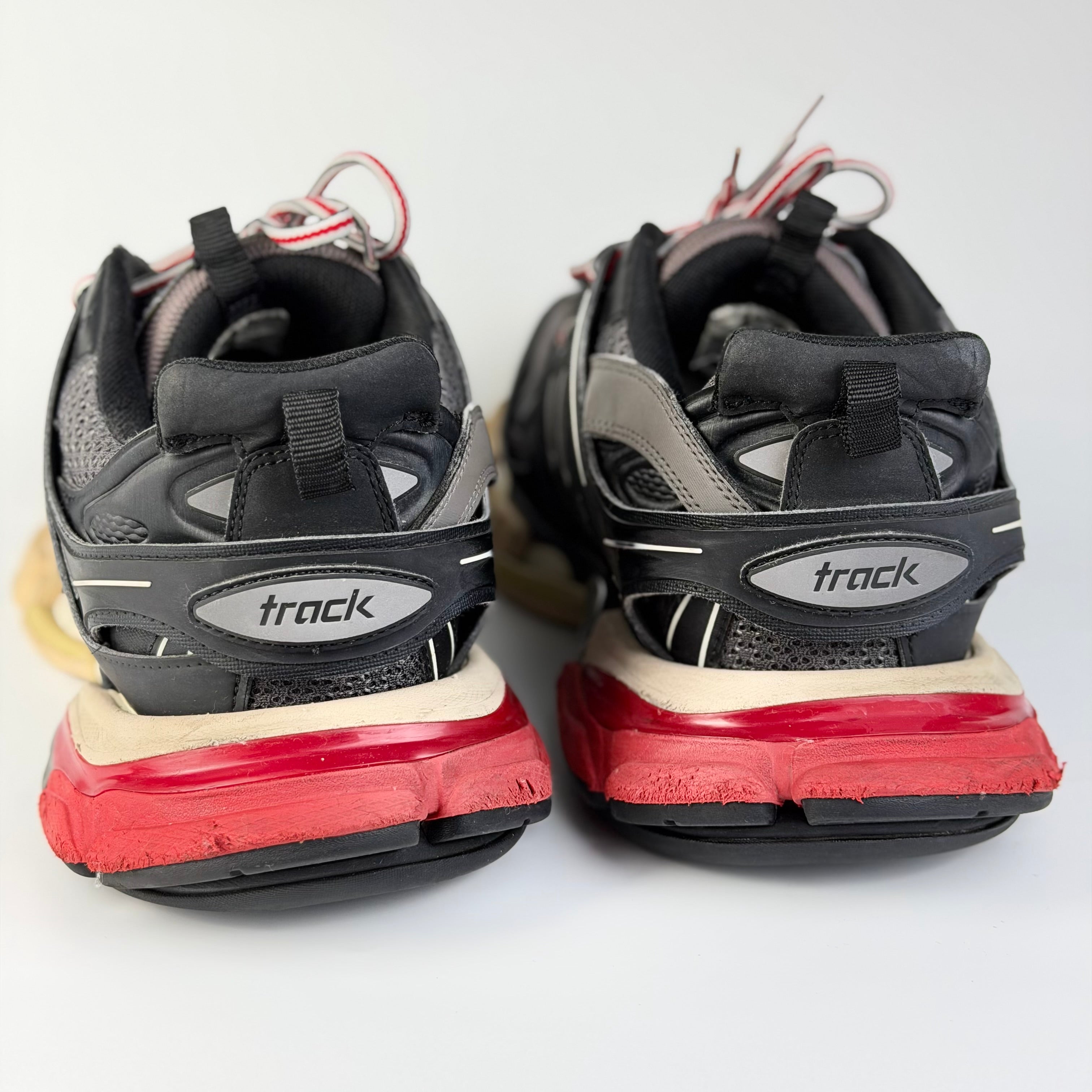 Balenciaga sneakers – vedere față | VSTEALS