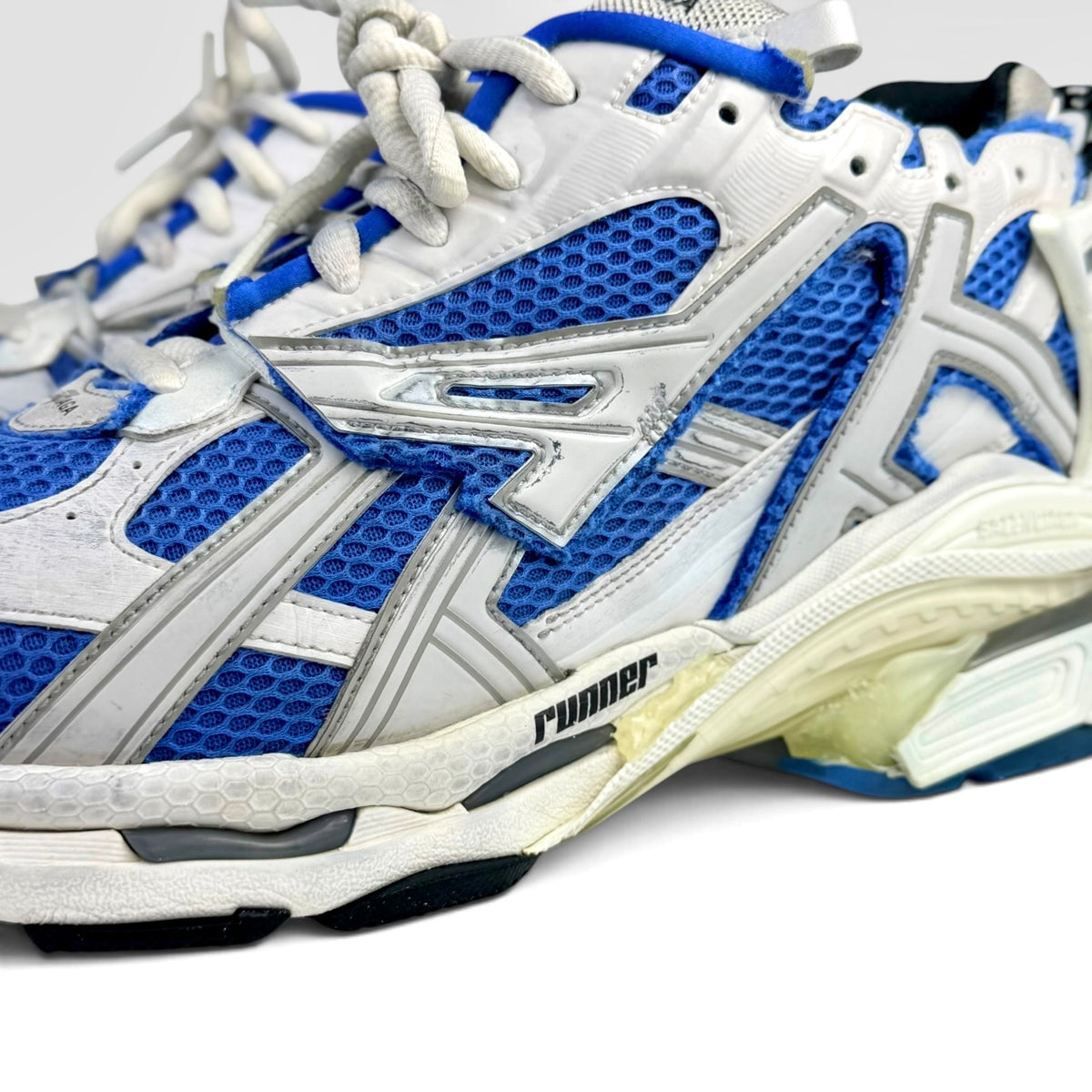 Balenciaga Runner Blue/White Sneakers