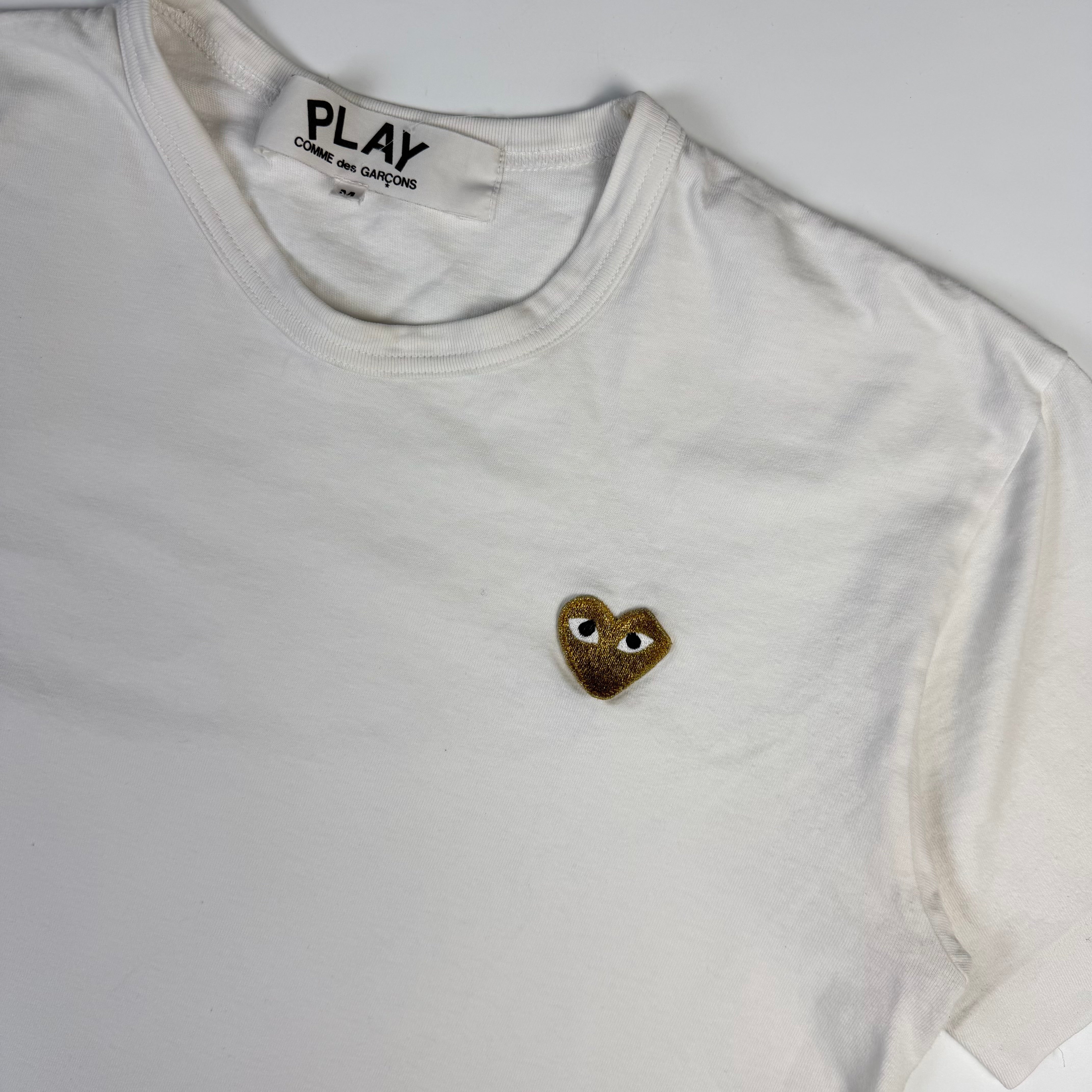 Comme Des Garcons Play Gold Heart T-shirt