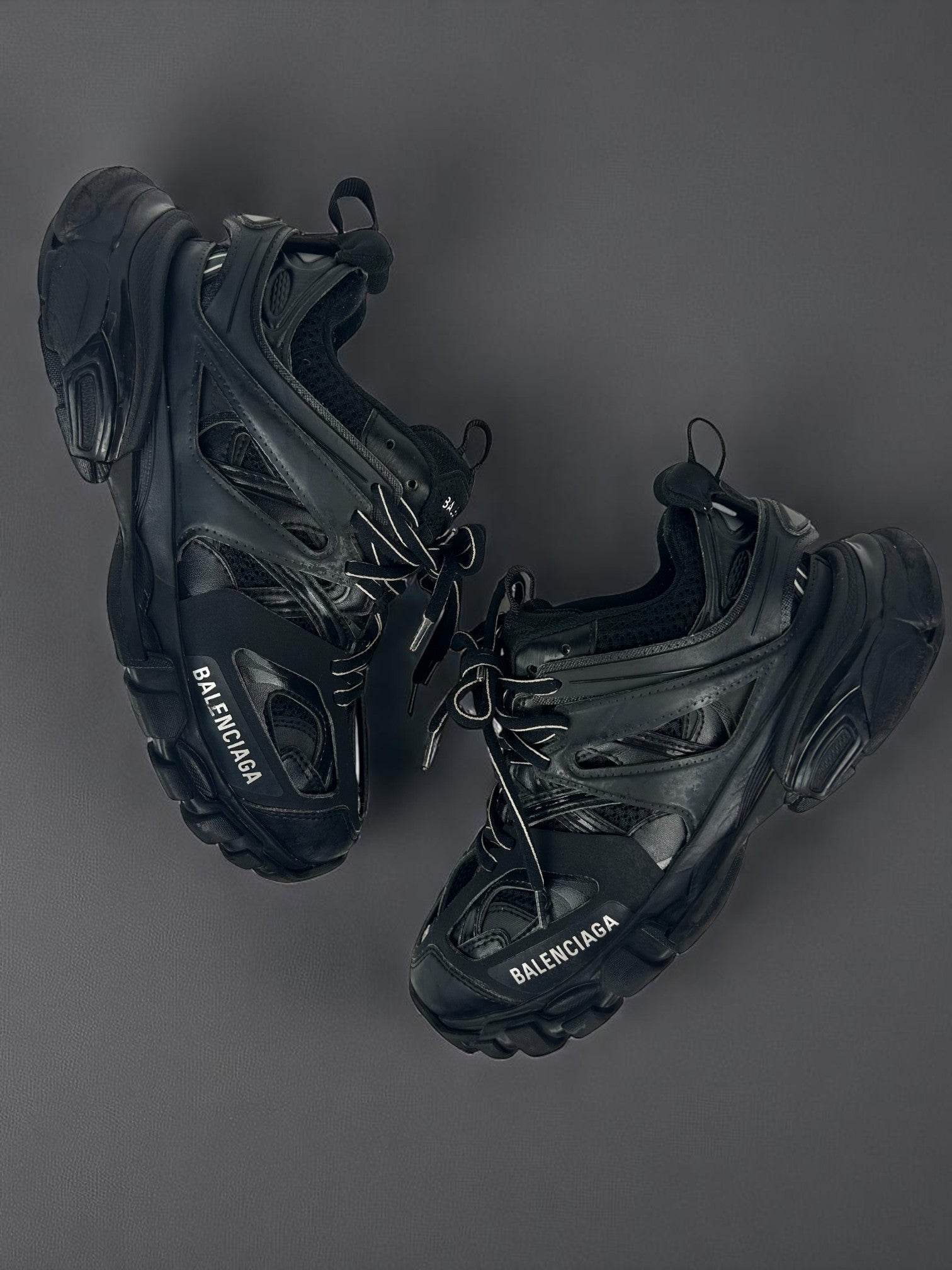 Balenciaga Track Black - V STEALS