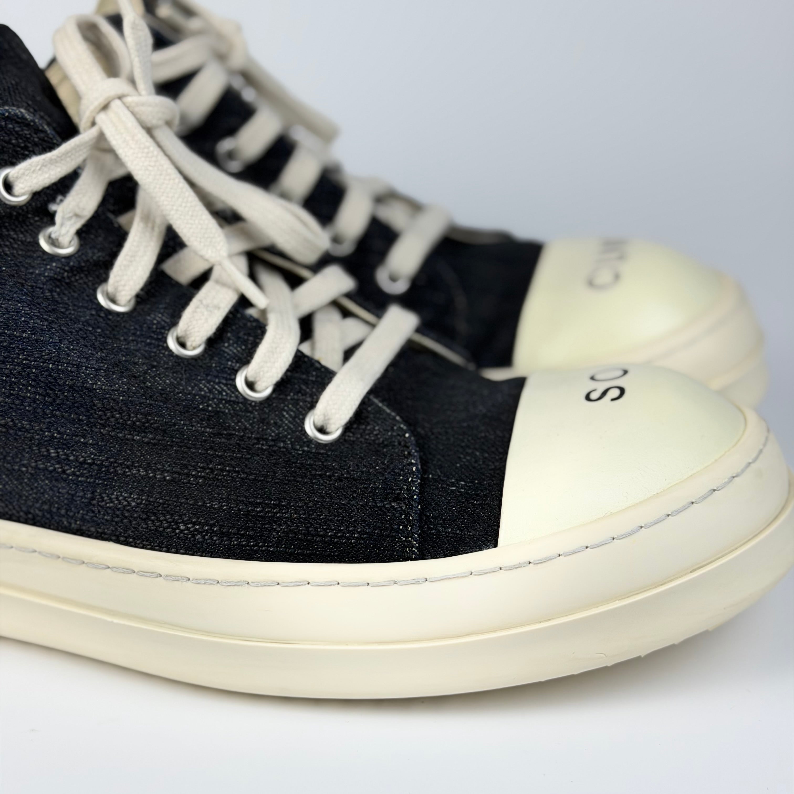 Rick Owens men sneakers – detaliu logo | VSTEALS