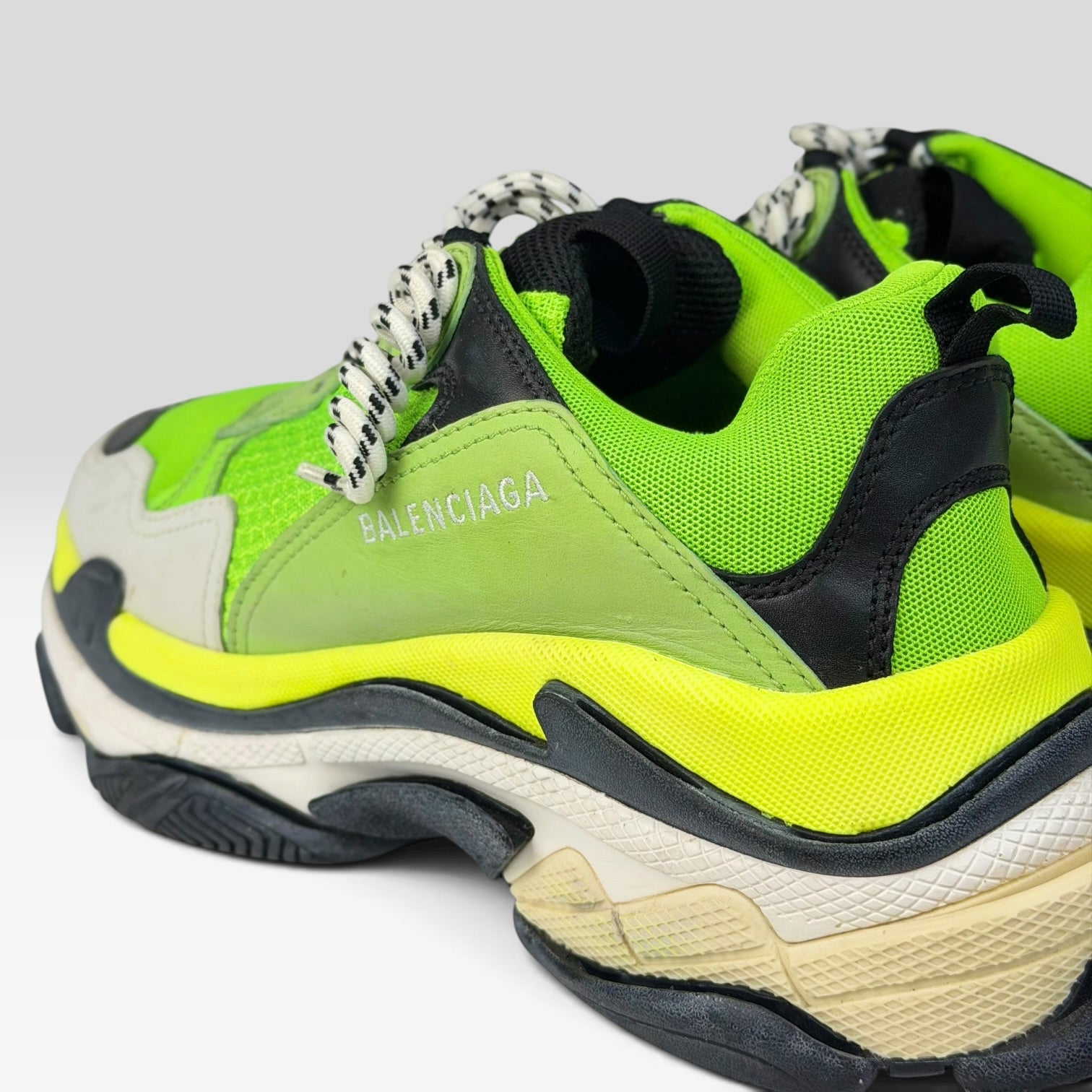 Balenciaga Triple S Very Fluo