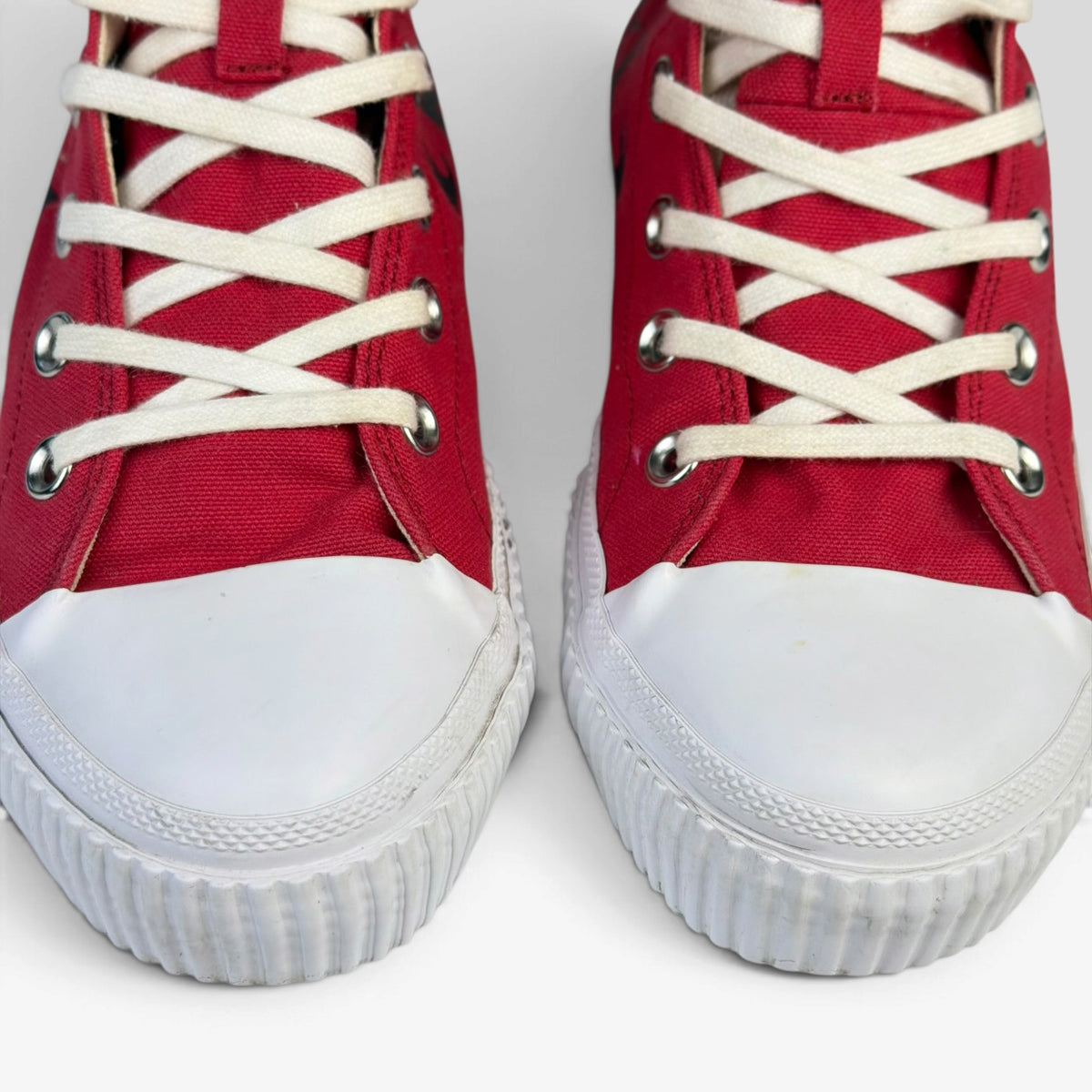 McQ by Alexander McQueen Swallow Vulc High Red