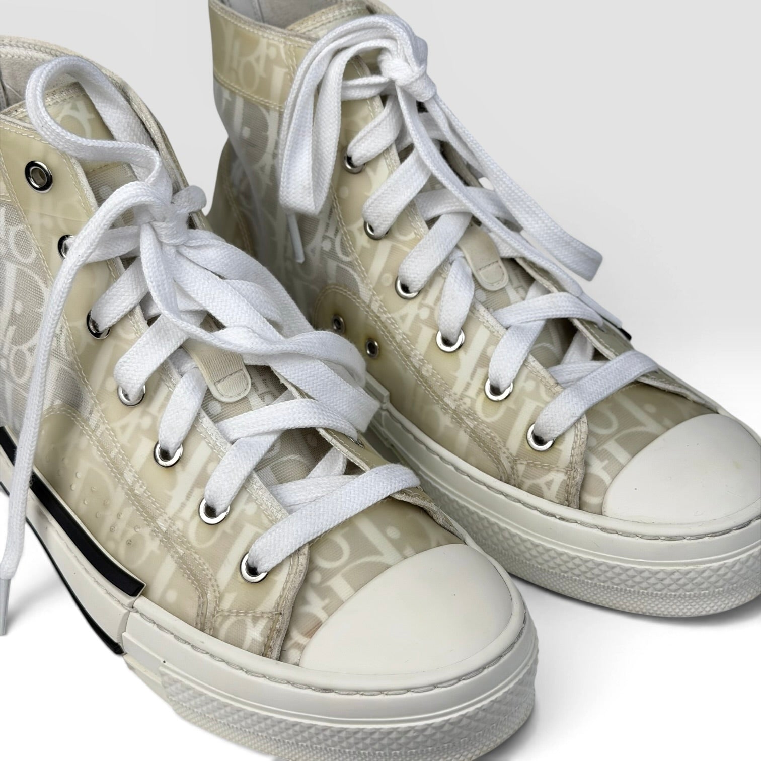 Dior B23 High-Top White Oblique
