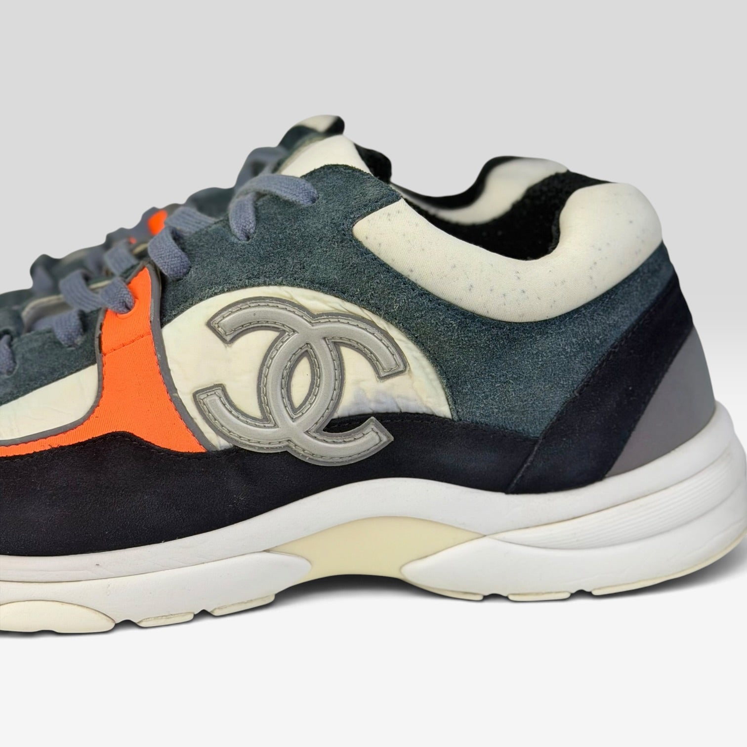 Chanel CC Logo Runner Sneakers Navy/White/Orange | Sneakers Chanel