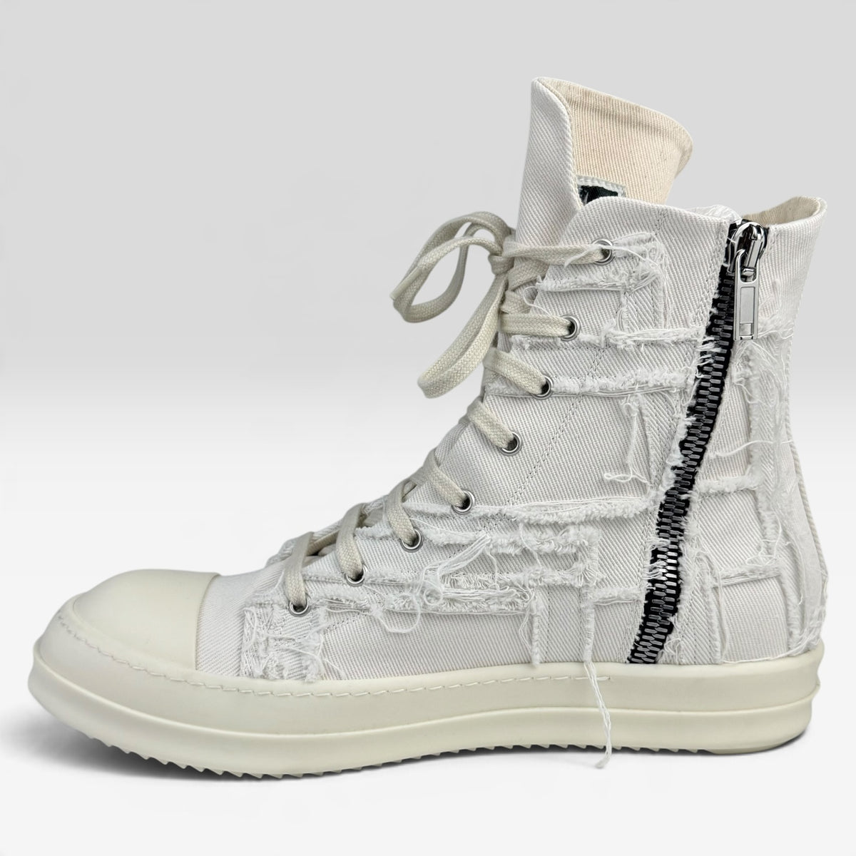 Rick Owens DRKSHDW Ramones High Slashed Cream/Milk – Incaltaminte Barbati RICK OWENS DRKSHDW în mărimile 45 la V STEALS.