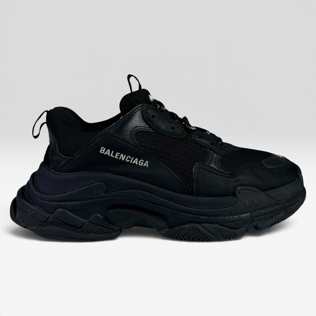 Balenciaga Triple S Triple Black – Incaltaminte Barbati BALENCIAGA la V STEALS