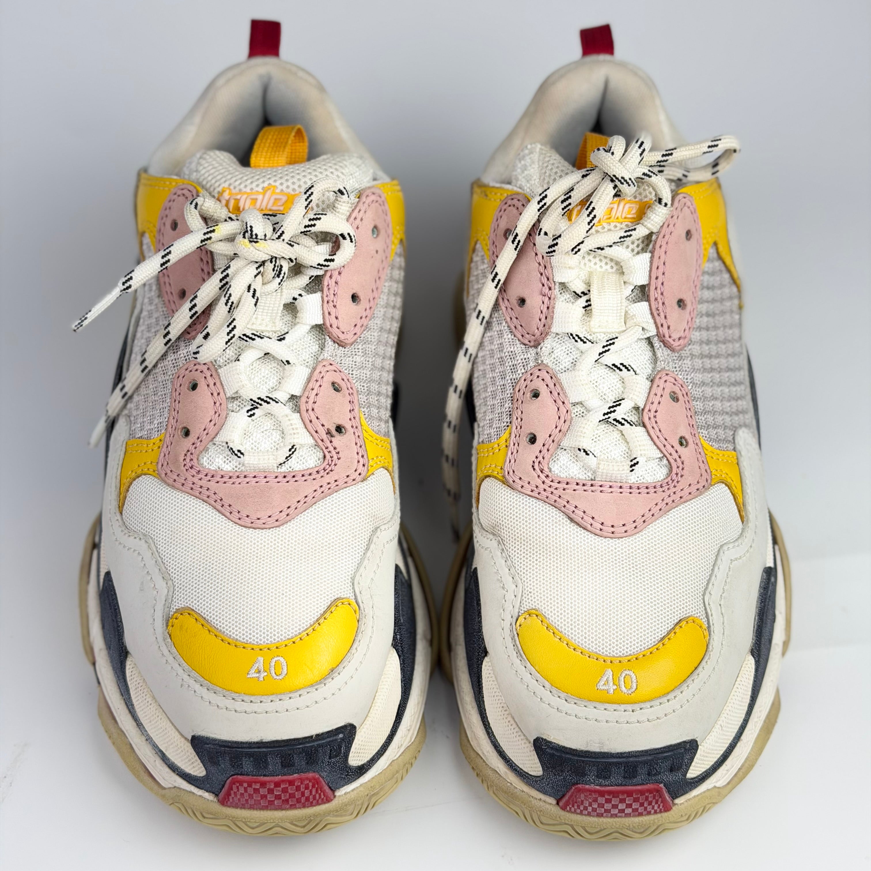 Balenciaga – detaliu etichetă | VSTEALS
