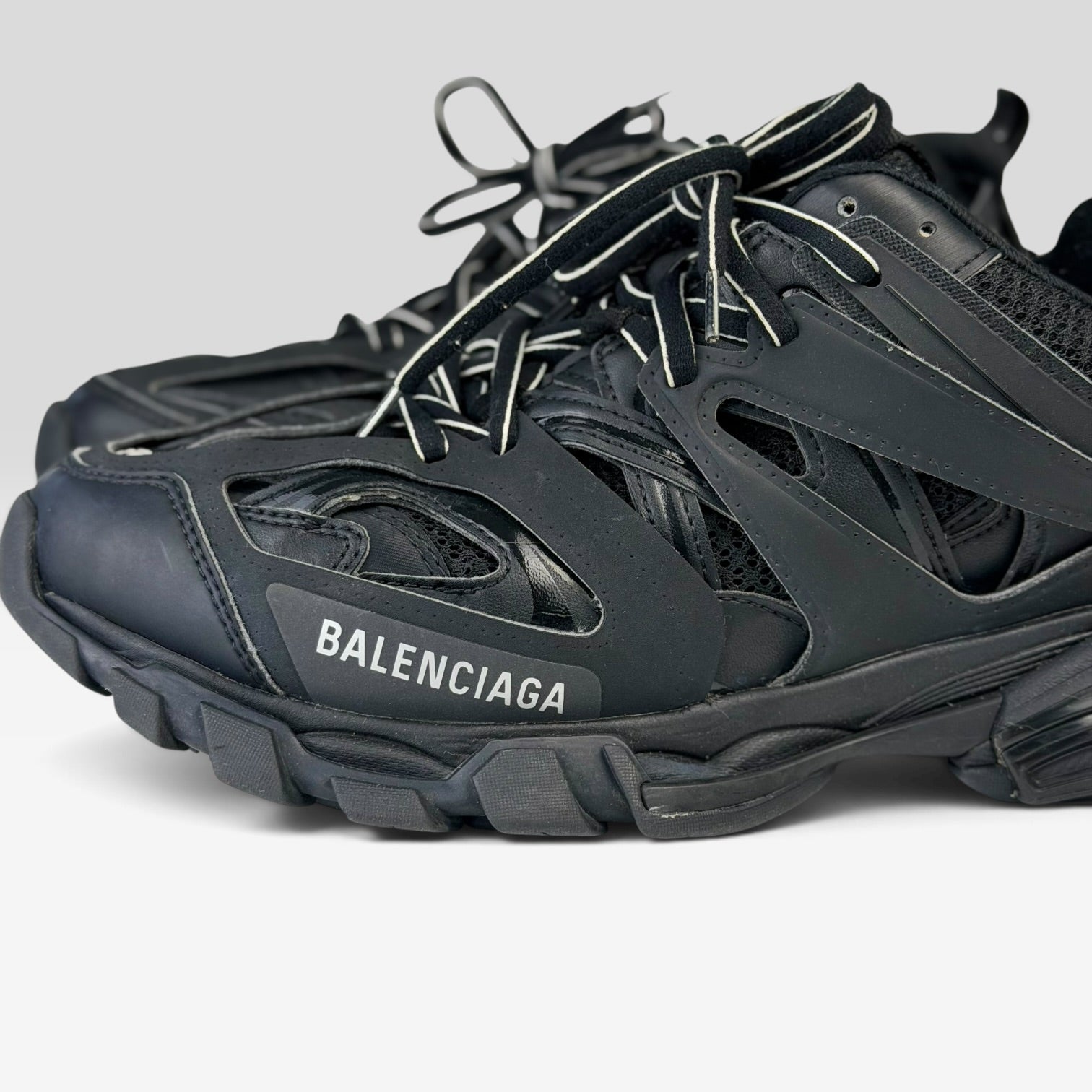 Balenciaga Track Black Sneakers