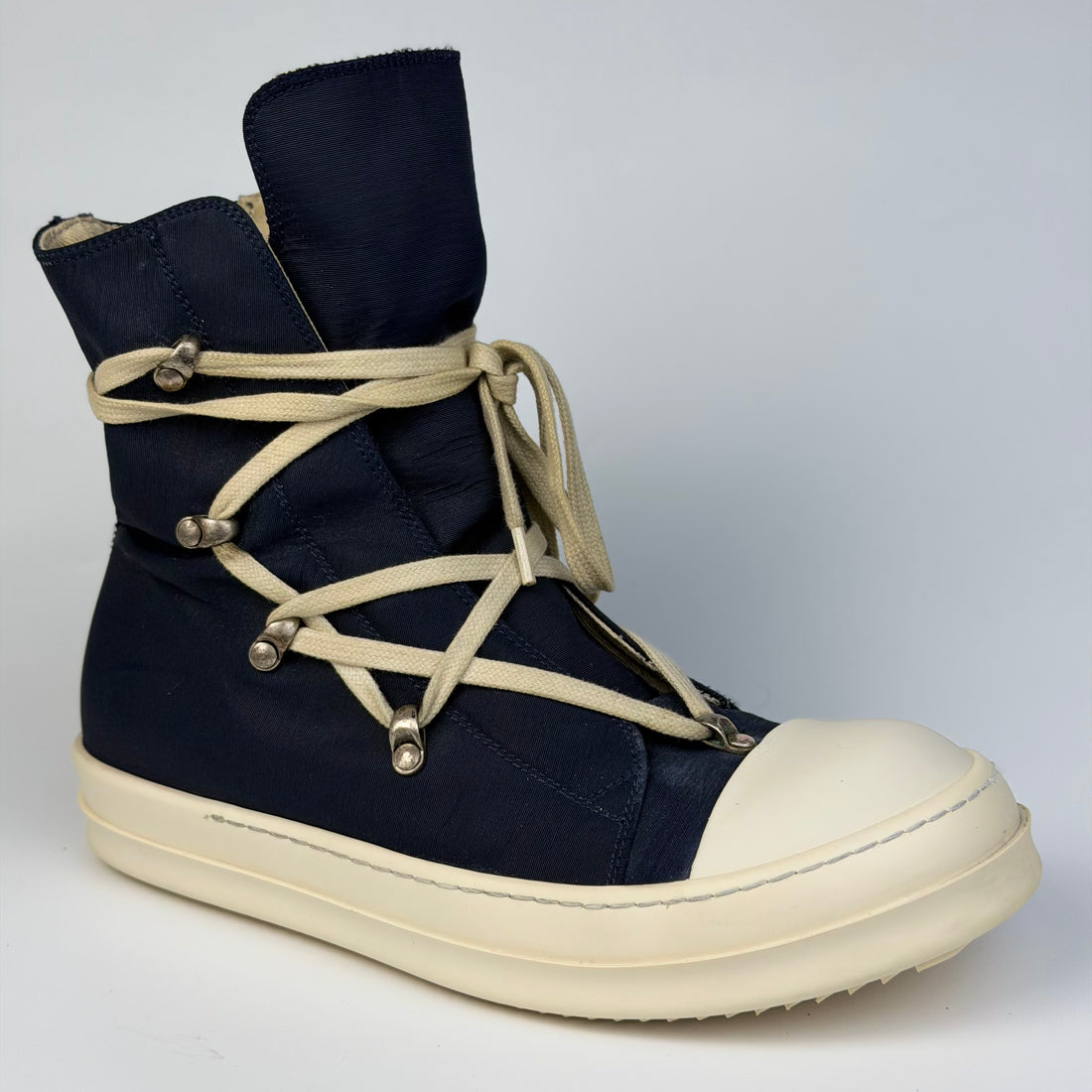 Rick Owens Hexagram Ramones, vedere din față