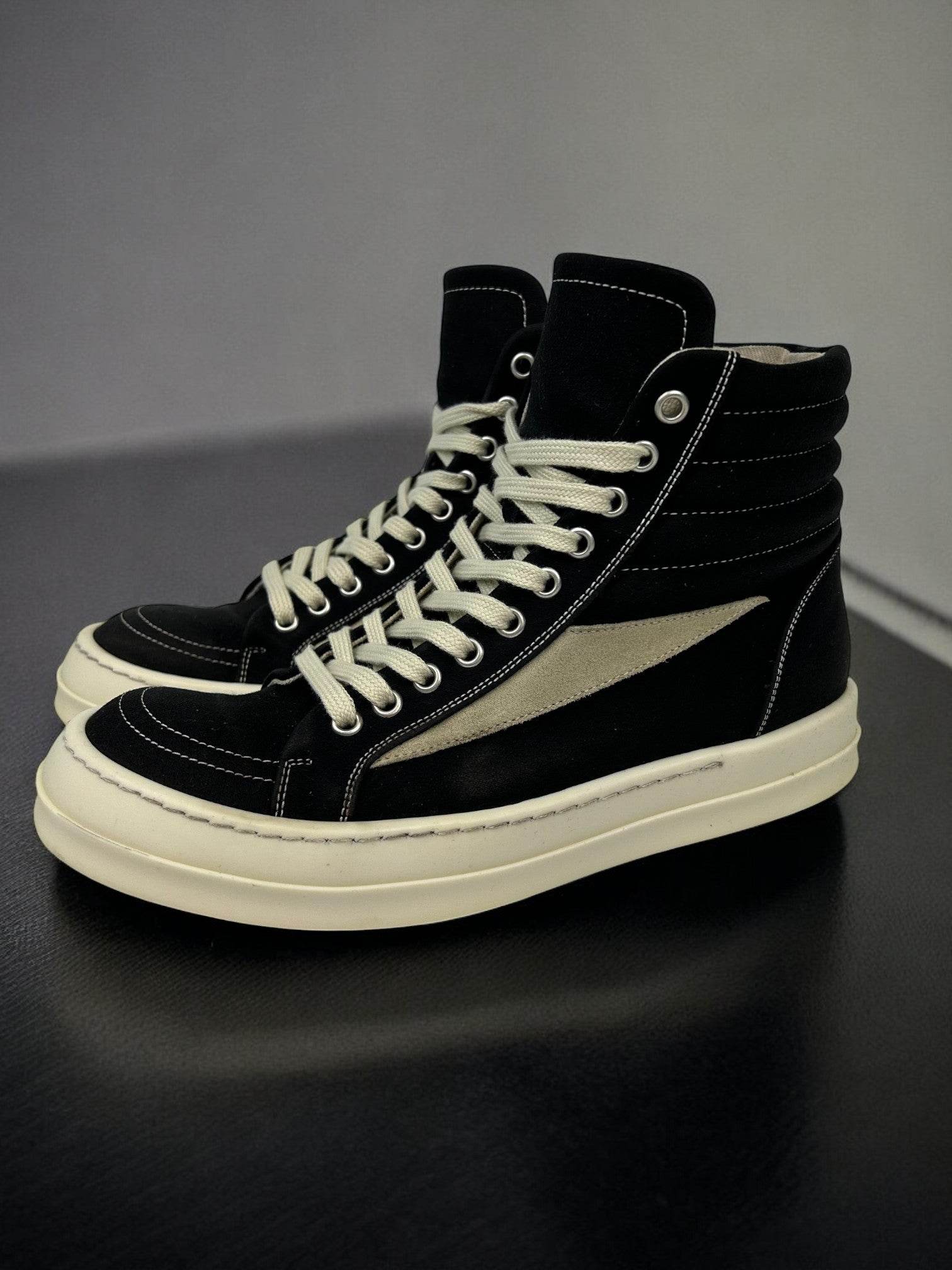 Rick Owens Vintage Sneaks High - V STEALS