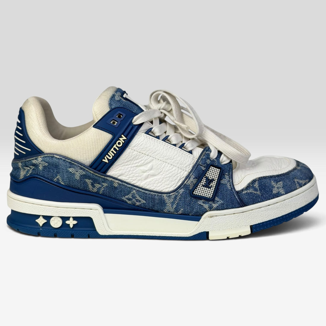 Louis Vuitton LV Trainer Sneaker Denim Monogram, vedere din față