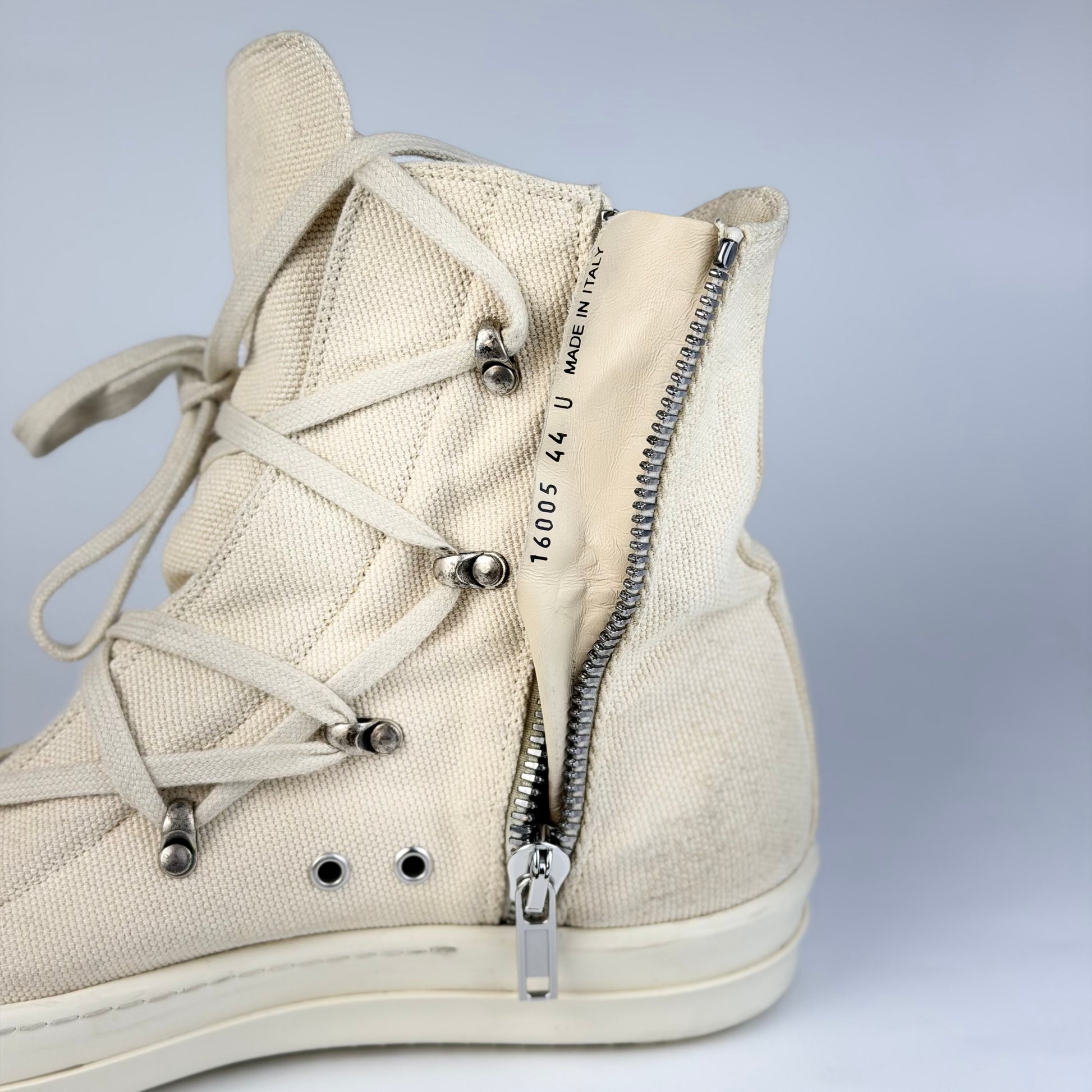 Rick Owens Hexagram Milk