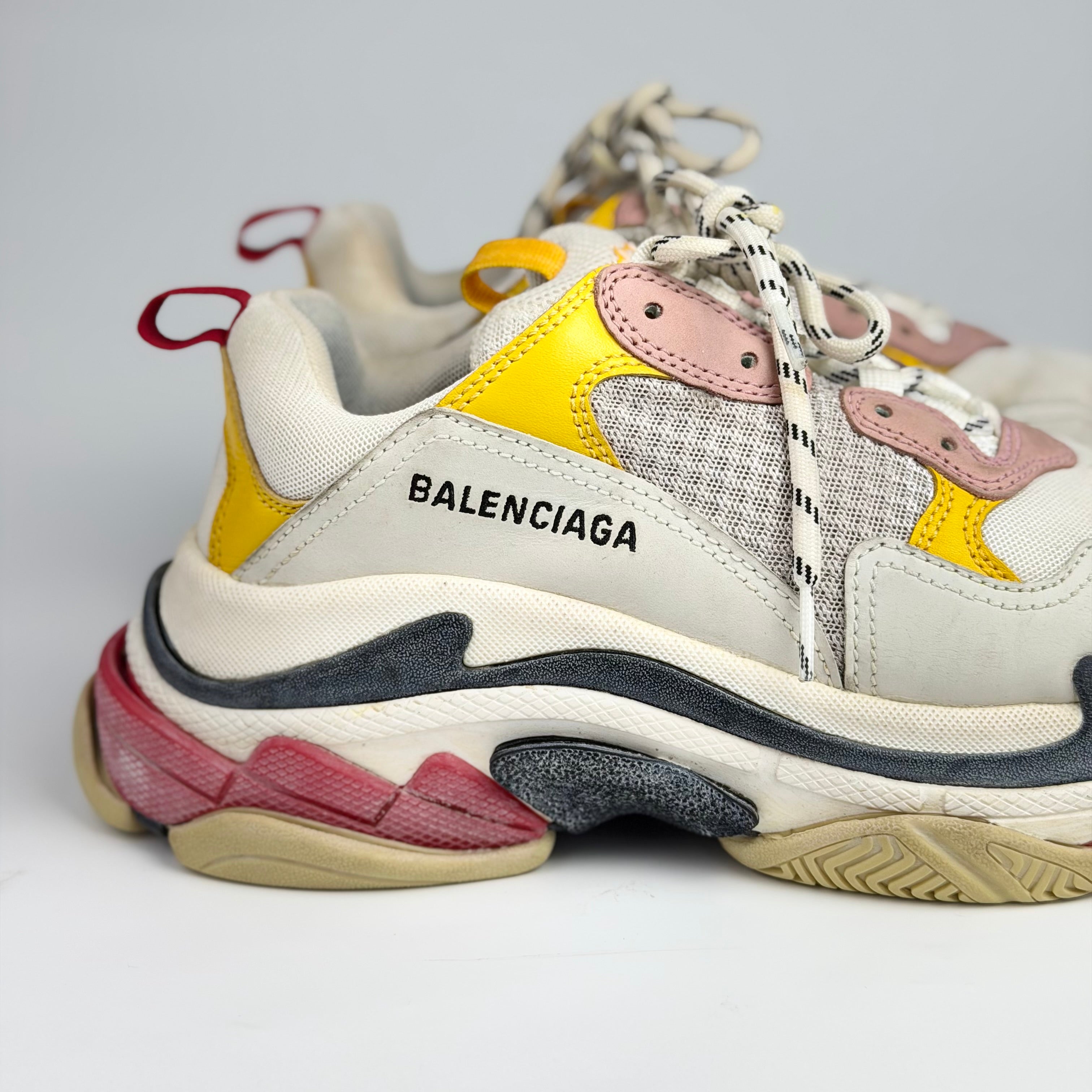 Balenciaga – vedere lateral | VSTEALS