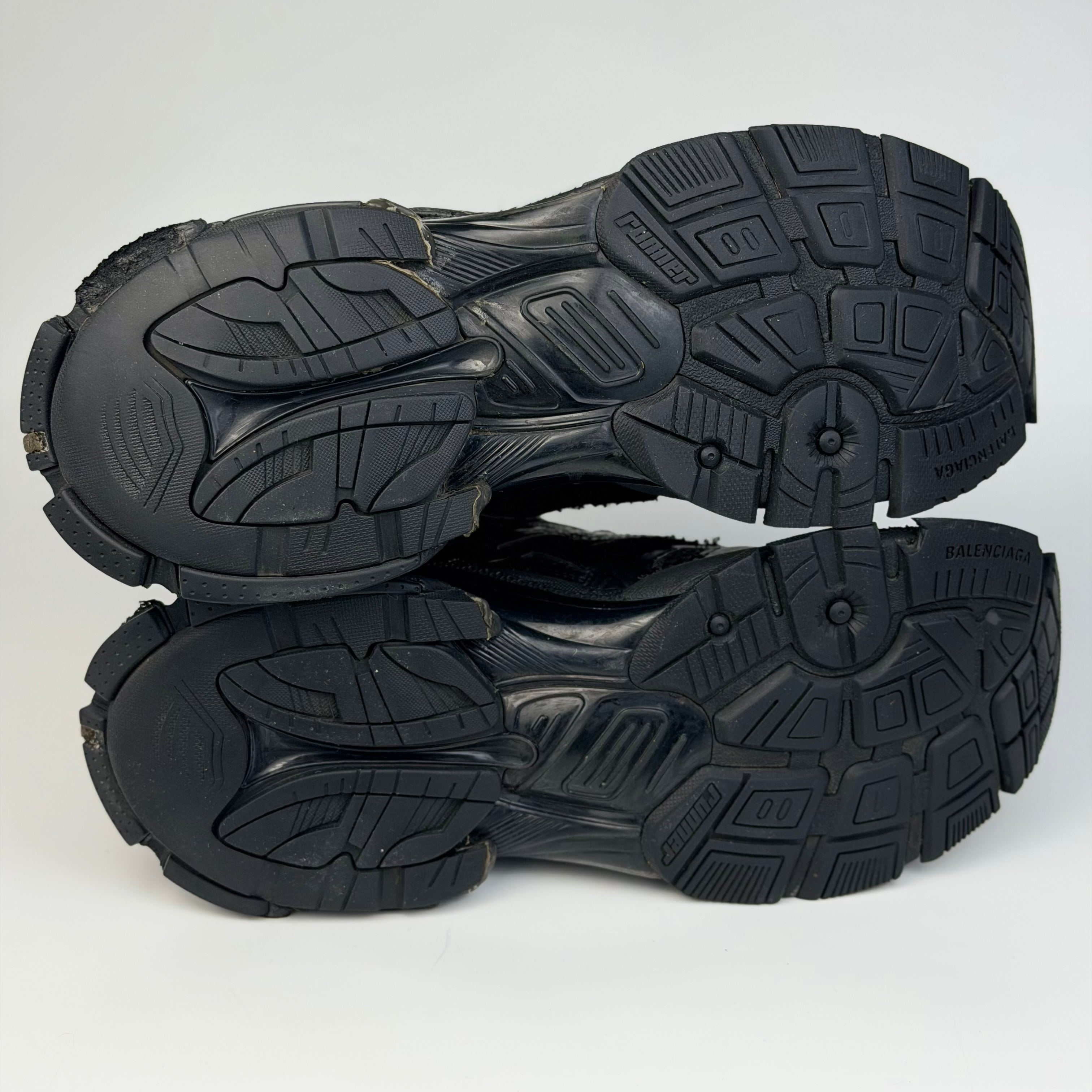 Balenciaga Runner Black Sneakers
