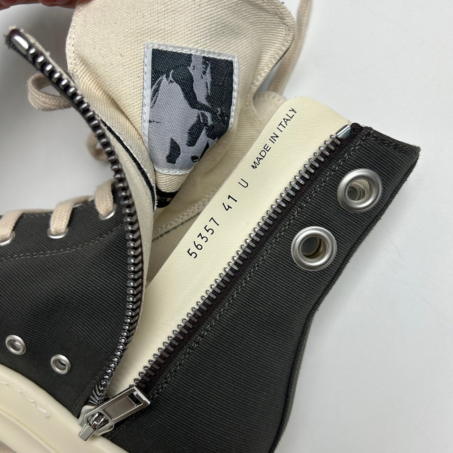 Ramones High Dark Dust Eyelets