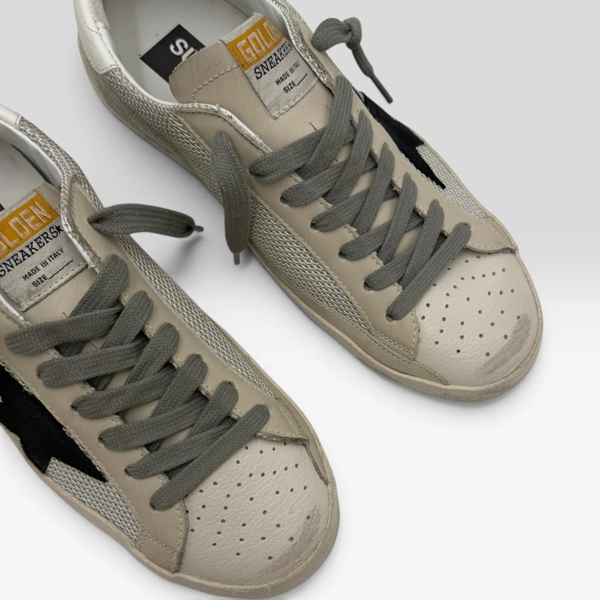 Golden Goose Super-Star White/Black