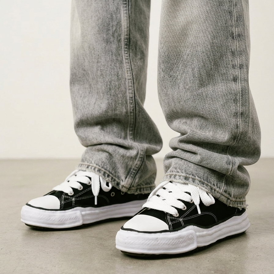 Maison Mihara Yasuhiro Peterson Sneaker