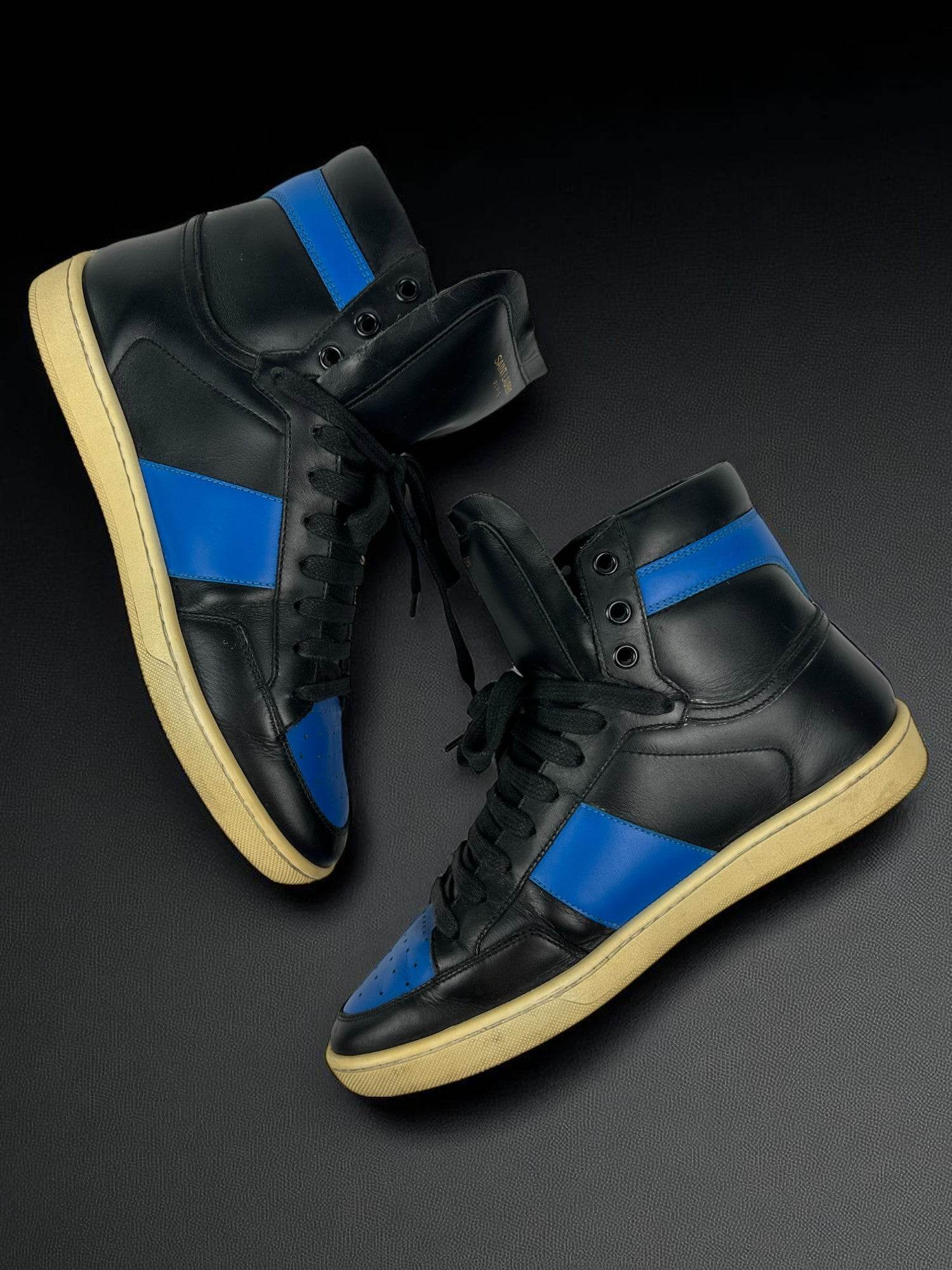 Saint Laurent SL/10H Sneakers - V STEALS