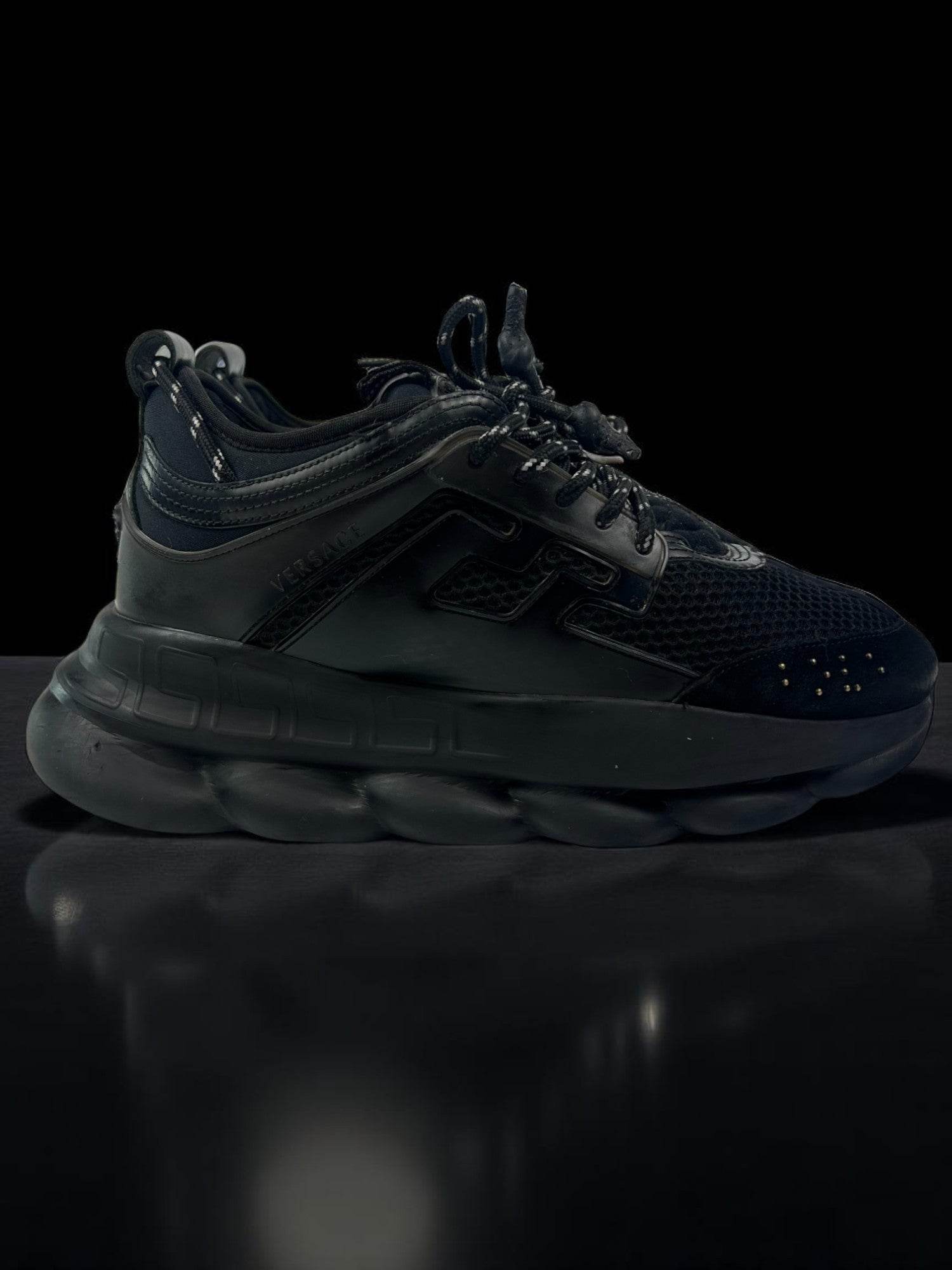 Versace Chain Reaction Black - V STEALS
