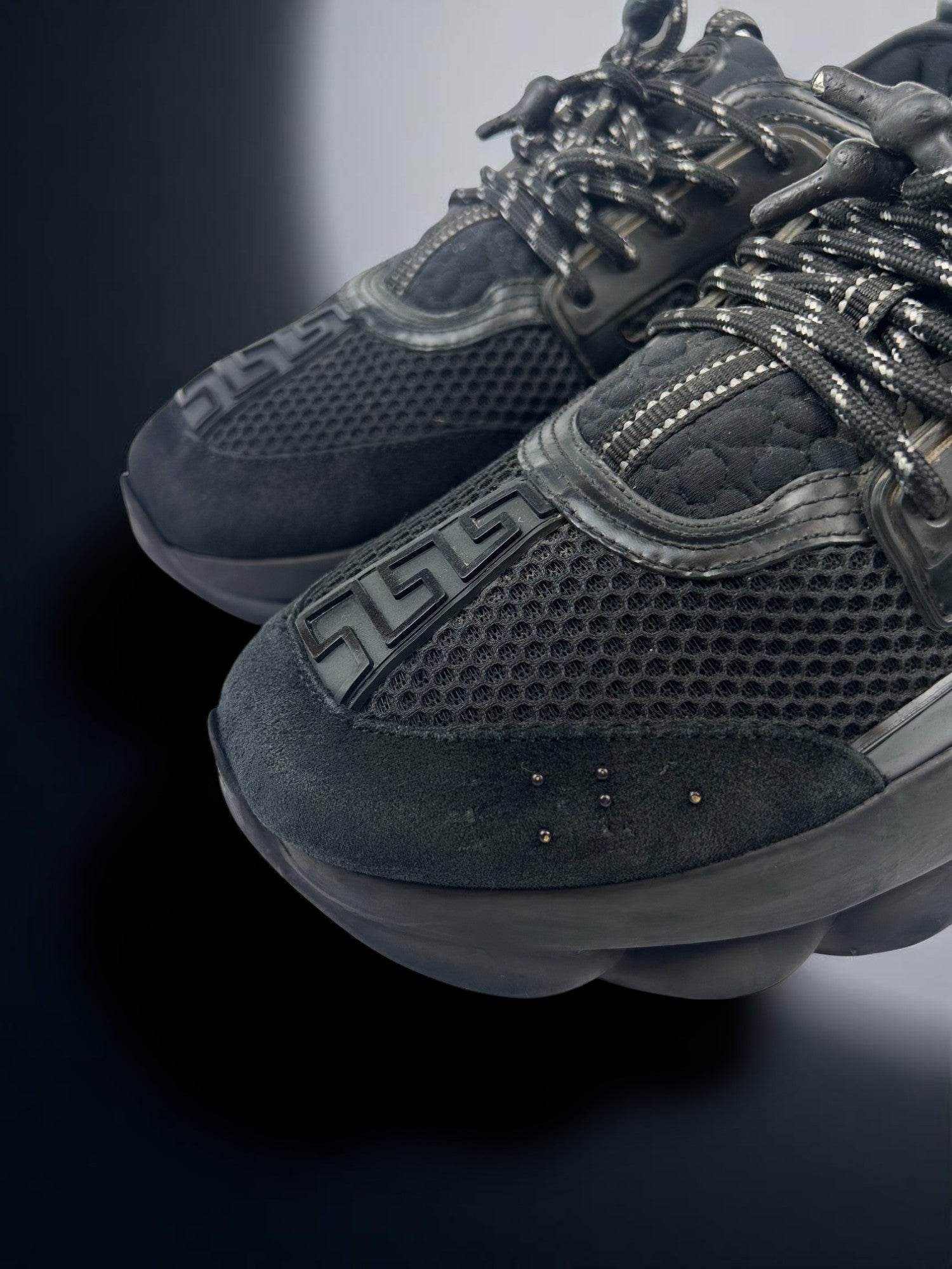 Versace Chain Reaction Black - V STEALS