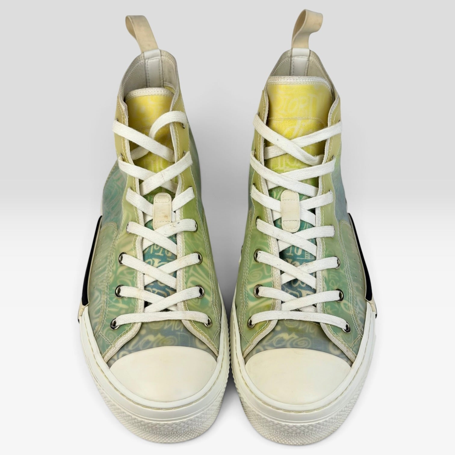 V STEALS Dior x Shawn Stussy B23 high-top sneakers in multicolor canvas with Oblique pattern and graphic lettering