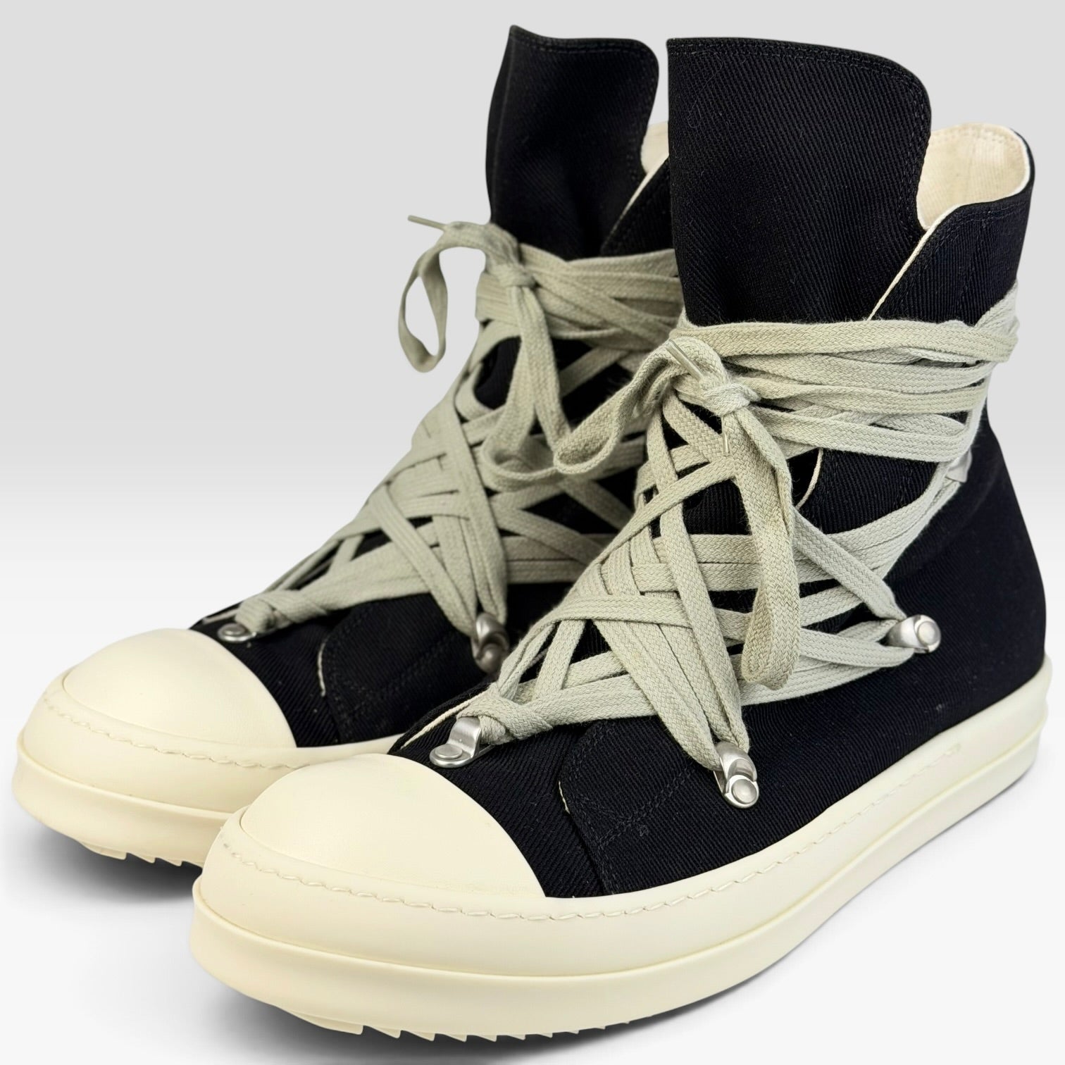 V STEALS Rick Owens DRKSHDW Hexagram Megalace high-top sneakers in black canvas with milk shark-tooth sole