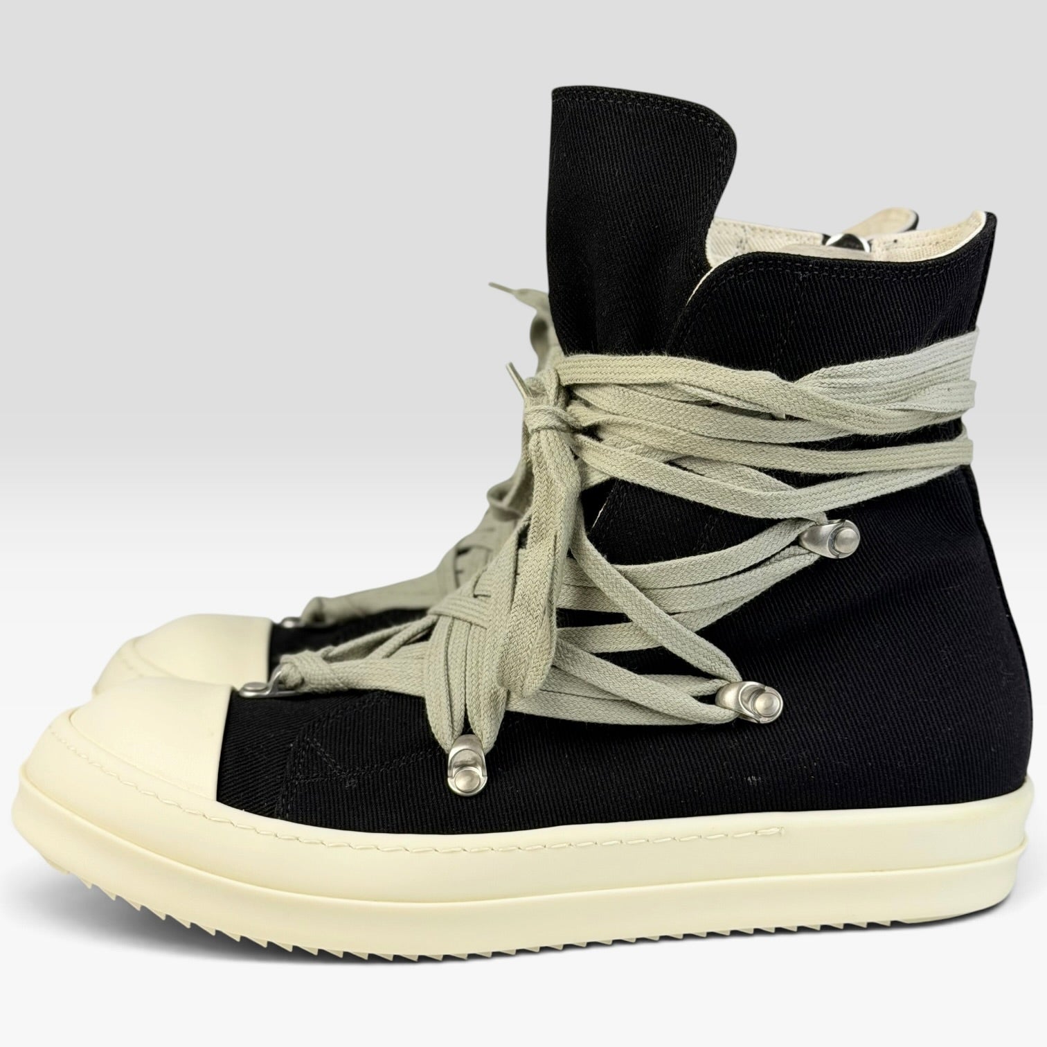 V STEALS Rick Owens DRKSHDW Hexagram Megalace high-top sneakers in black canvas with milk shark-tooth sole
